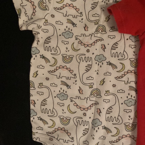 5 onesies - Picture 4 of 12